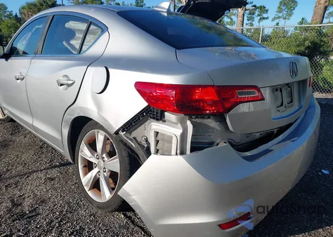 2014 Acura Ilx 2.0L z USA, uszkodzony, nr VIN 19VDE1F31EE005449